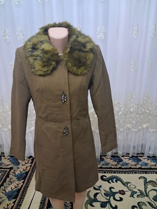 Палтунлар сотилади янги кийилмаган