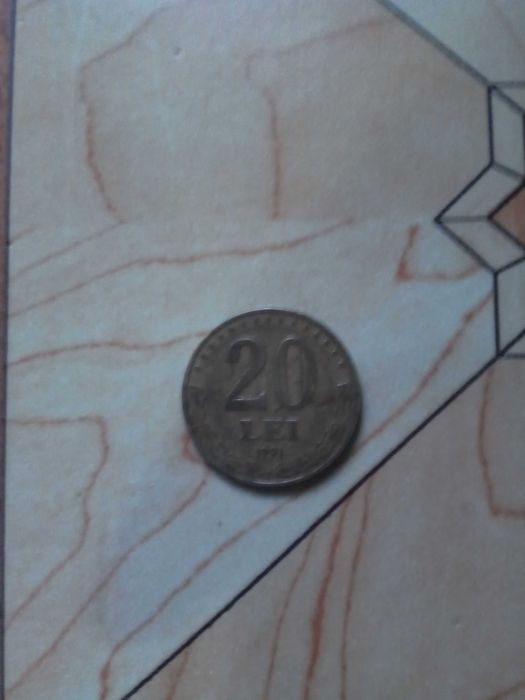 Vând monedă 20 lei 1991 ștanțată pe spate cu Ștefan cel mare,