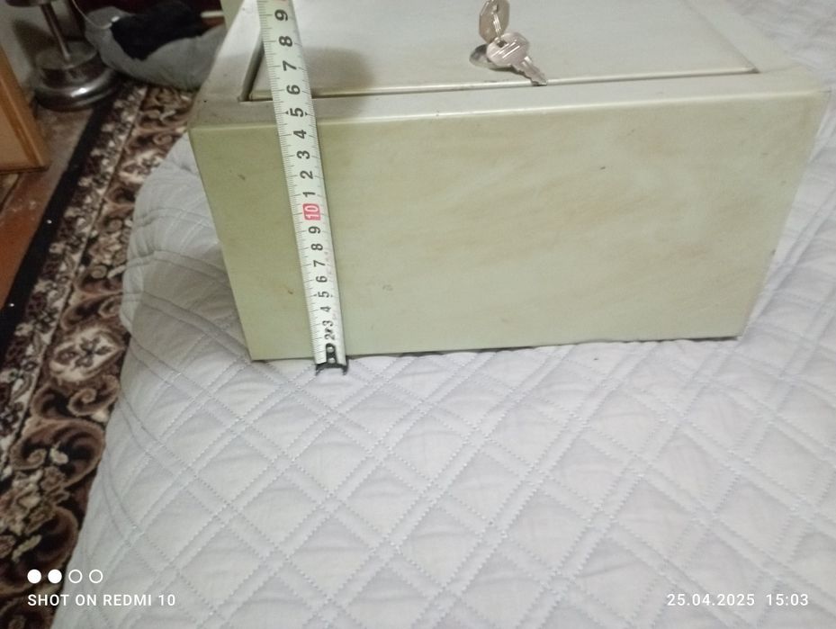 Мини сейфы  железные