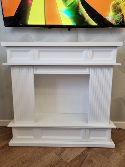 Камин декоративный