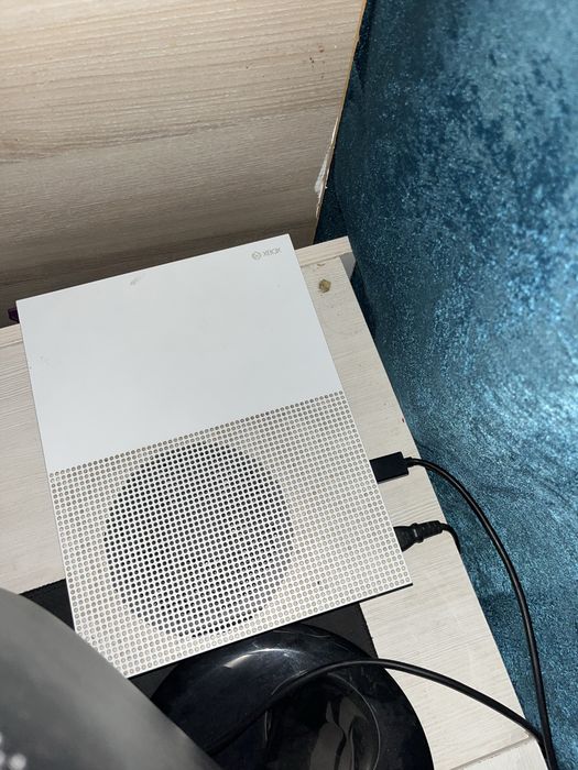 vand xbox one s