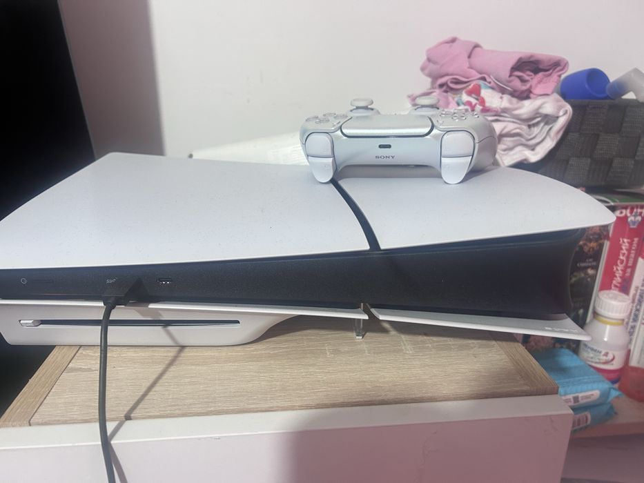 Плейстейшен 5 слим