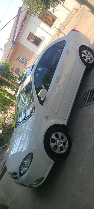 Продается 3 позиция Джентра Ласетти 2022 года выпуска