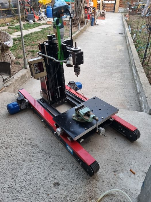 Freza metal CNC mecanica fina profesională