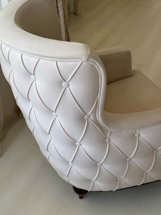 Луксозен комплект – диван тройка + 2 фотьойла