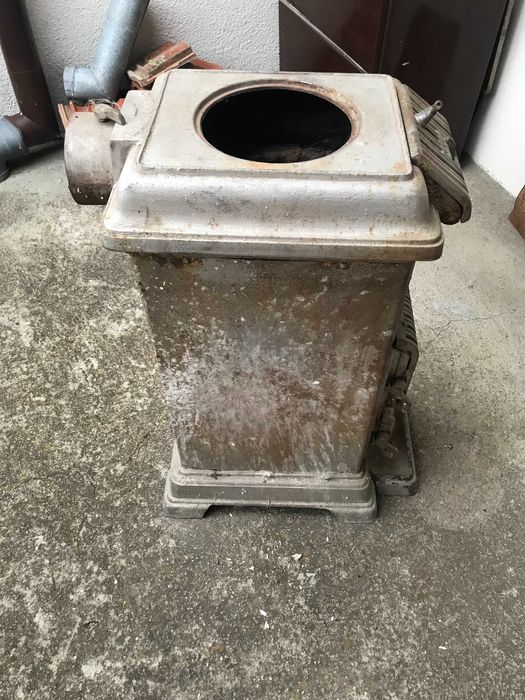 Винтидж печка на дърва и въглища Вулкань