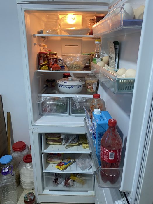 Продам холодильник