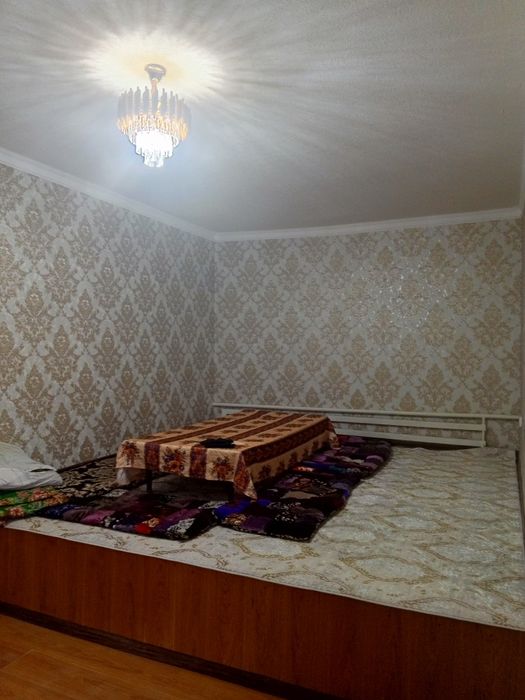 Ховли сотилади.. Жиззах шахар. Зилол махалла. 6 сотх. 6 хона.