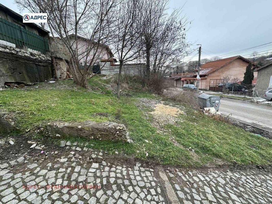 Къща в Плевен-Широк център площ 68 цена 70000