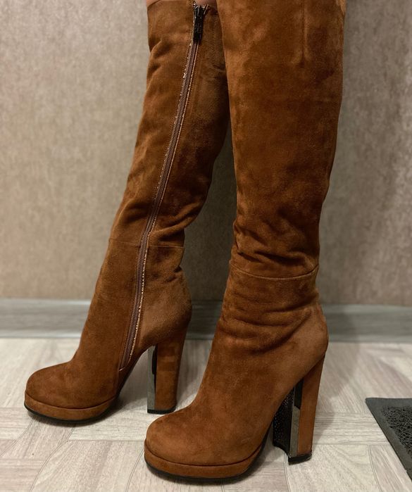 Продам зимние сапоги