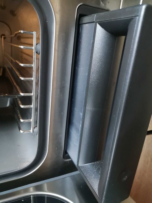 Miele DGM 6401 парова фурна с микровълнова – като нова, с гаранция