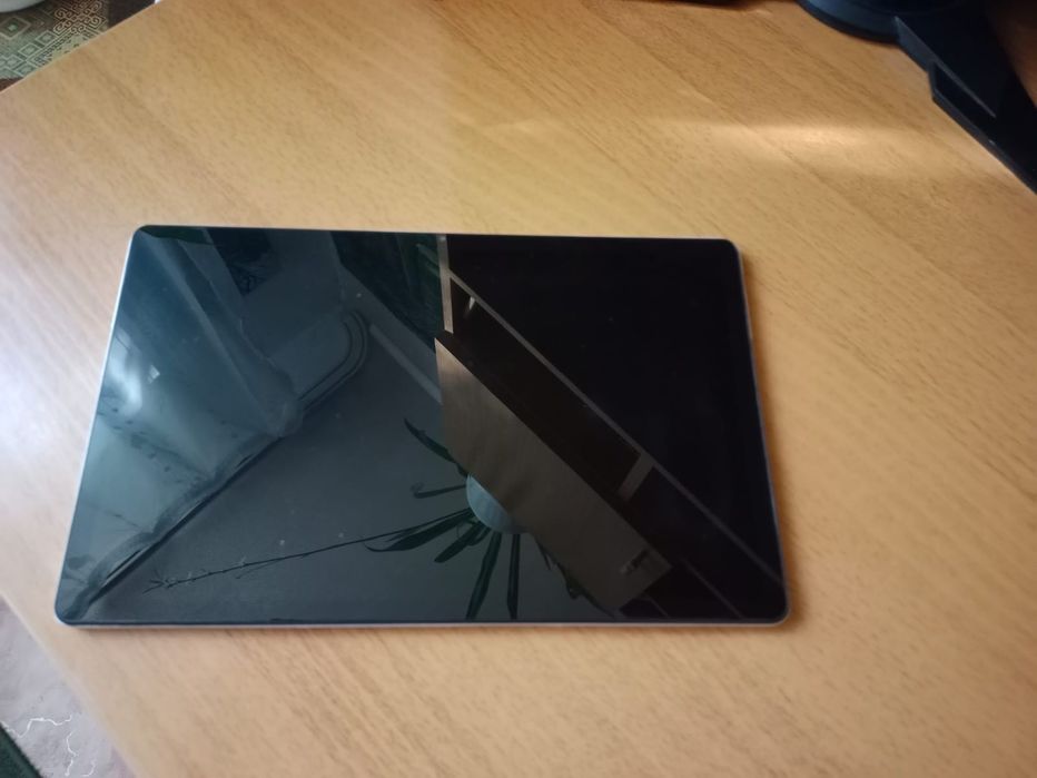 Продаётся Планшет Lenovo