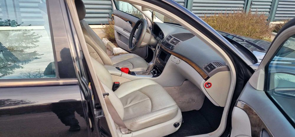 Mercedes E240 4Matic Full 2005 Benzina