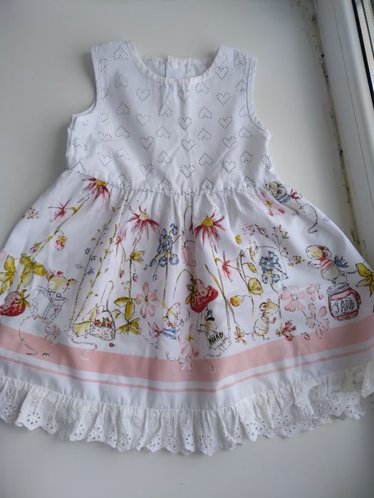 Платье на девочку