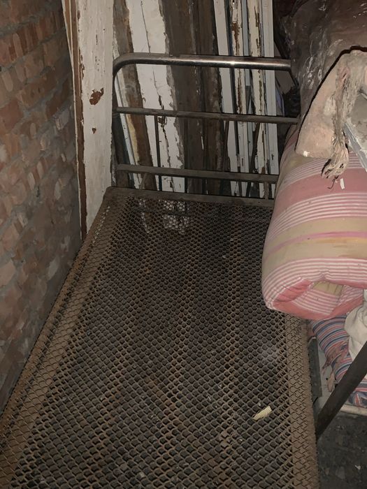 Металические кровати на сетке