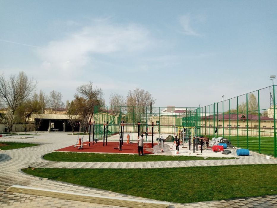 Искусственный газон suniy chim sifatni ustun ko'ruvchilar uchun  Бизне