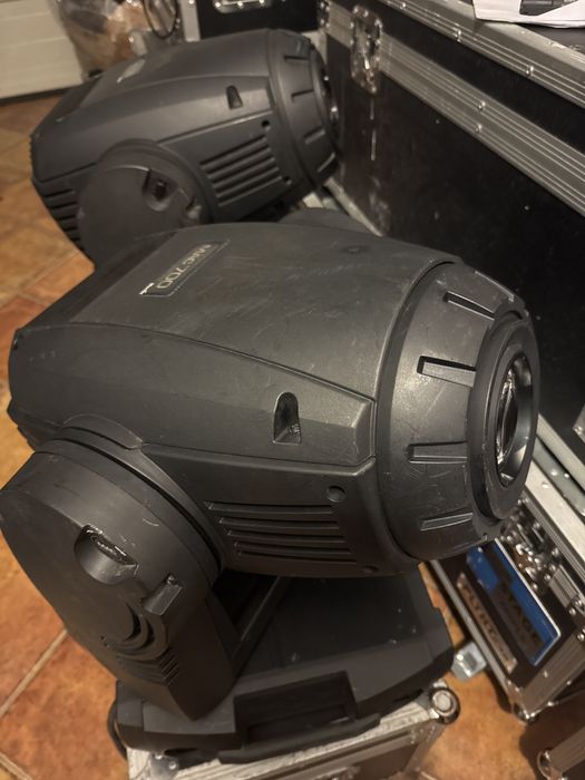 Moving Head MAC 700 profile