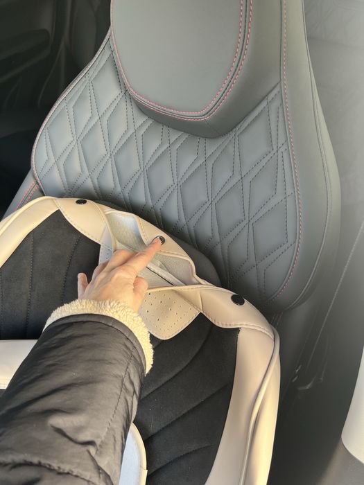 Продам чехлы на кроссовер