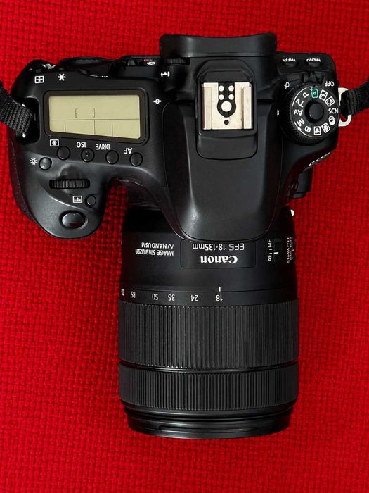 Canon фото/видео комплект – EOS 80D + 18-135 USM + 430EX III-RT + PZ-E1