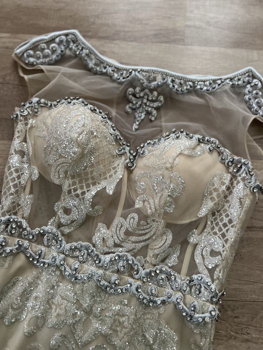 Официална рокля размер с/м