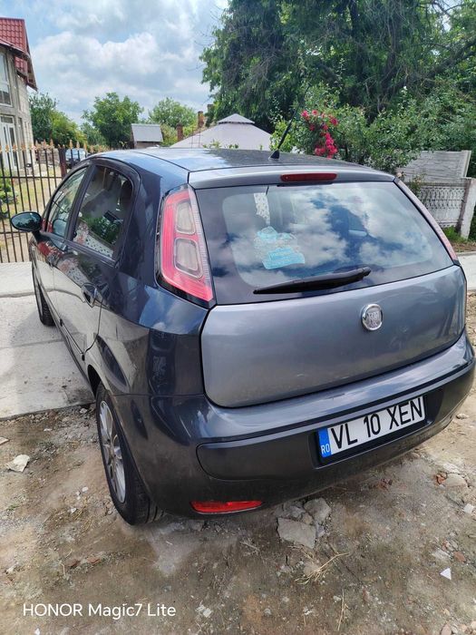 FIAT Grande Punto 2010 — imagine 4