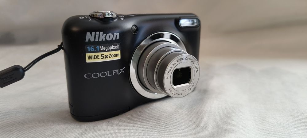 Фотоапарат Nikon Coolpix A 10