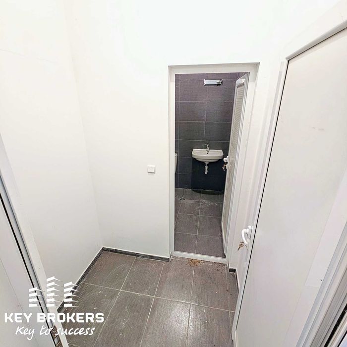 Продава се Офис в к.к. Елените - 73 кв.м за 754 €/кв.м - Снимка #9