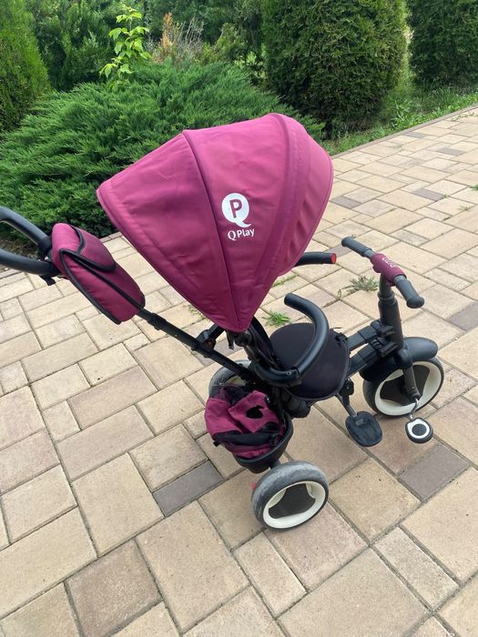 Vand scaunel copii chicco si tricicleta pentru copii