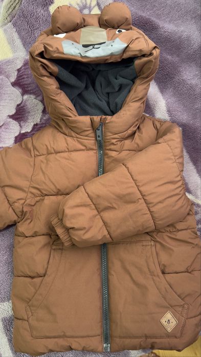 Продам детскую куртку