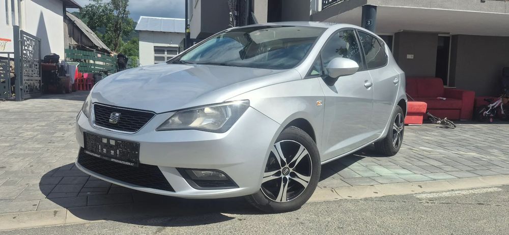 Seat Ibiza Masina este in stare foarte buna!!