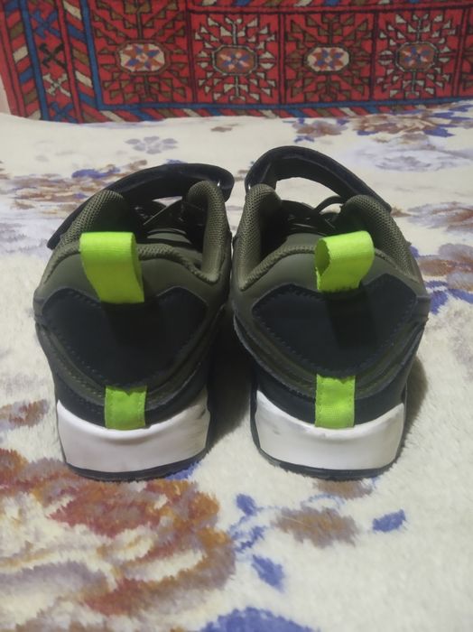 Кроссовки 36 размер