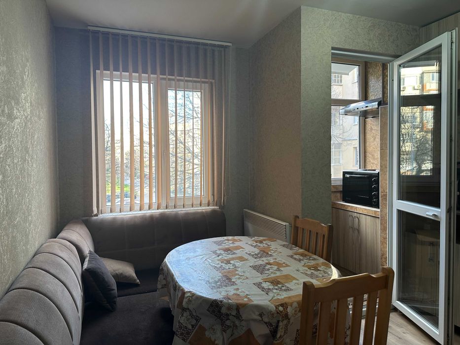 2+К под наем кв. Железник- изток