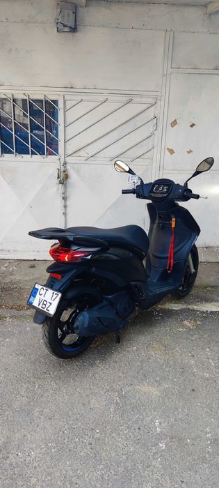 Inchiriez scuter livrari ( Glovo, Bolt Wolt)