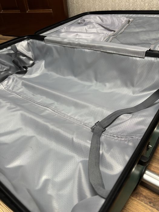 Чемодан сатылады