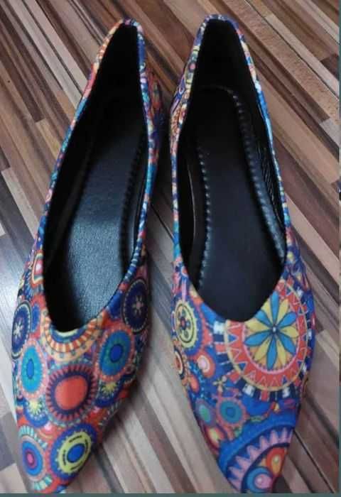 Pantofi motiv oriental 38