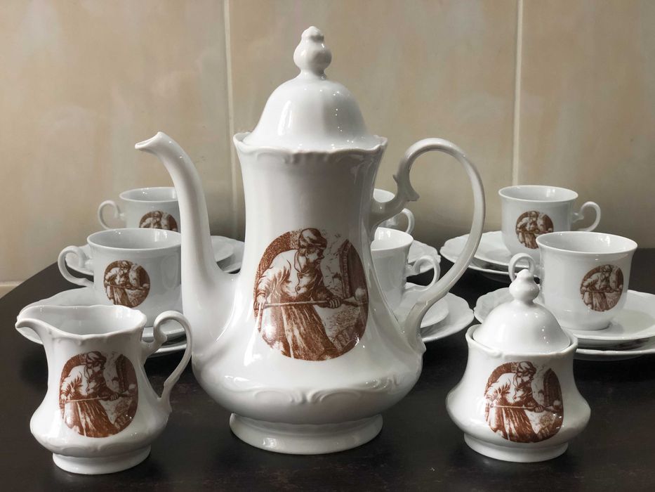 Serviciu /Set de  cafea /ceai din portelan Bavaria Germany.