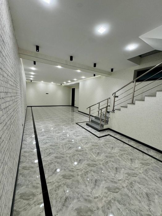 Яккасарай (глинка) здание  460м2 4-х уровневое под бизнес