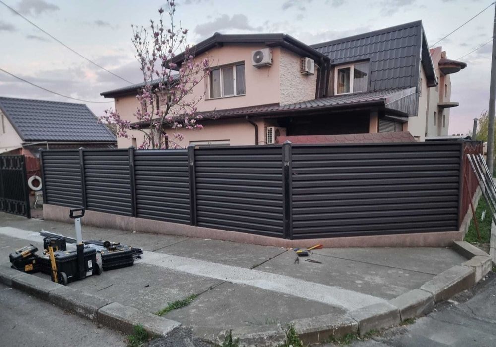 Vand garduri si porti