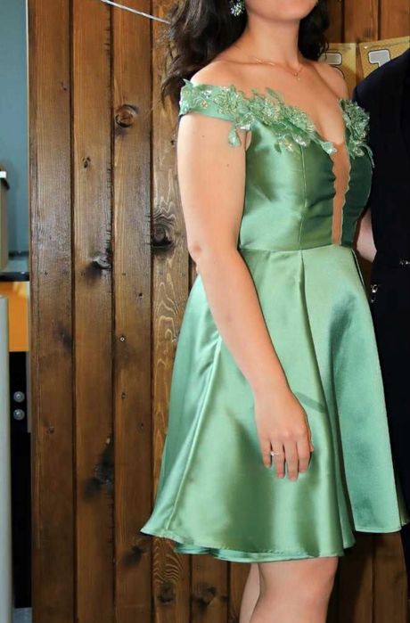 Дамска официална рокля М размер