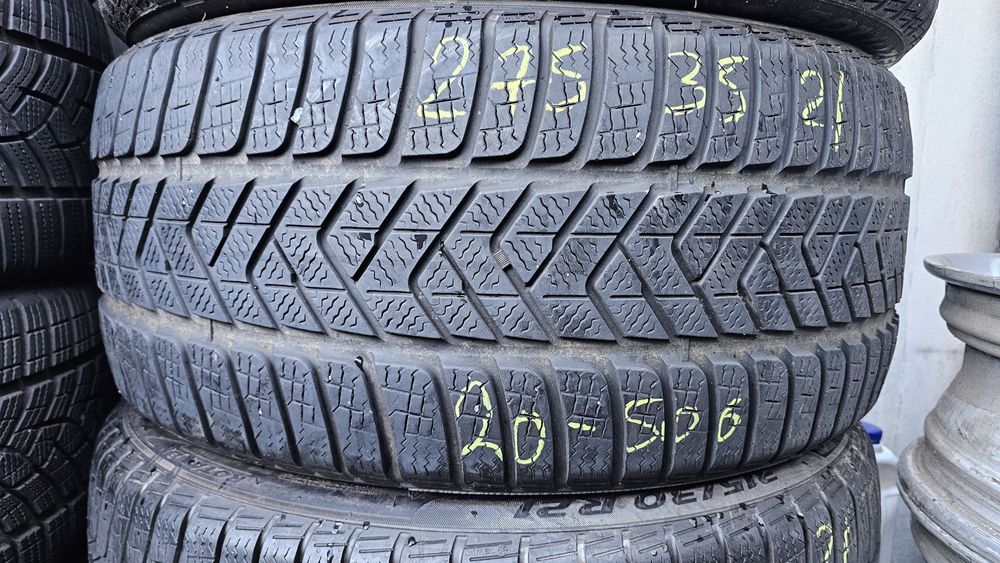 Anvelope iarna Pirelli 315 30 R21 si 275 35 R21