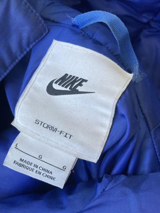 puffer jacket nike