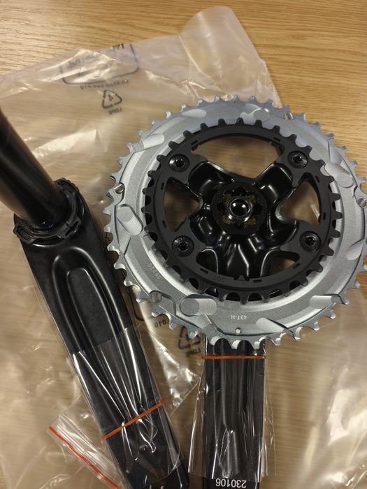 Курбели SRAM RIVAL D1 172.5mm DUB WIDE 43/30T 46/33T
