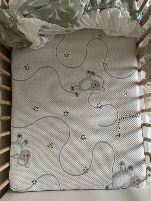 Patut Ikea cu saltea de cocos si protectii