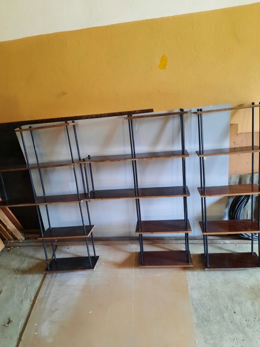 Продам настенные полки