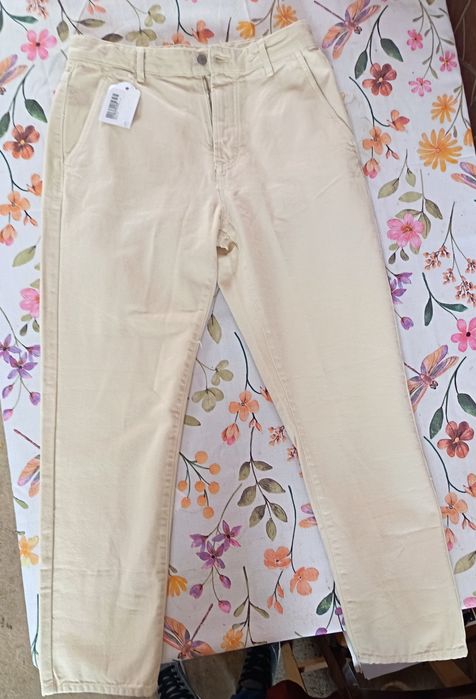 Pantaloni jeans Zara