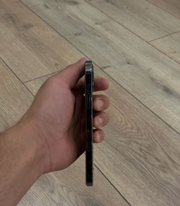 Продам iPhone 12 Pro 128 GB