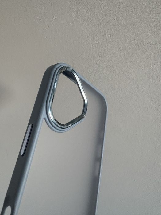 Висок клас калъф за iPhone 16