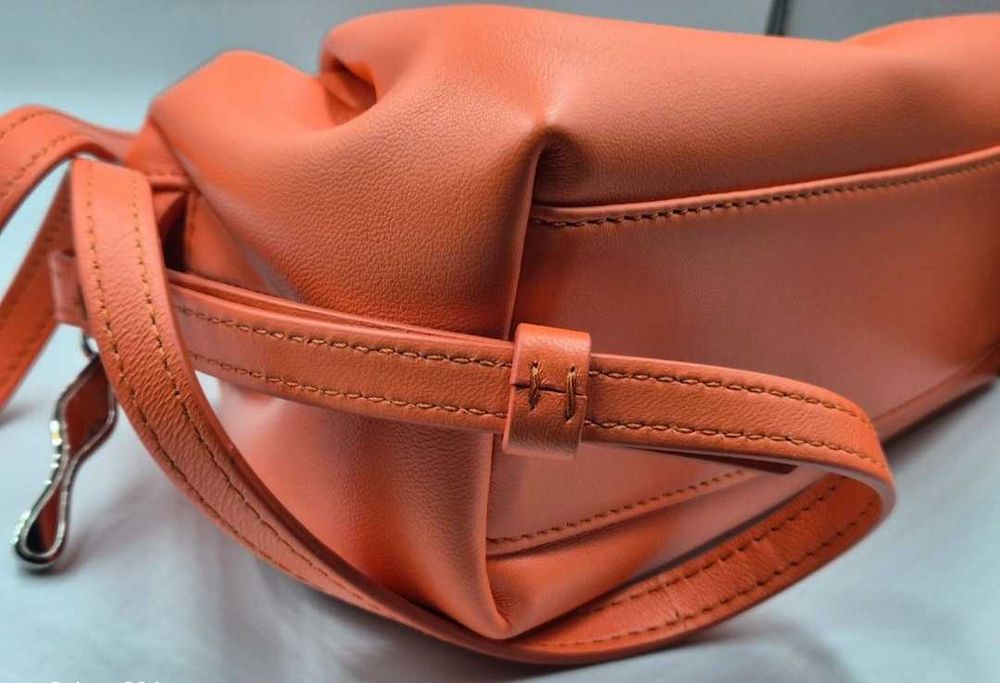 Geanta Christian Louboutin Eva Mini