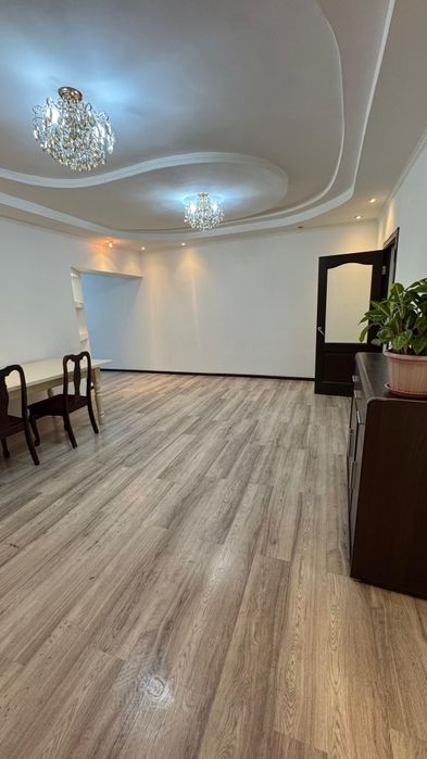 2кв Район ТД Евразии 100квм за 37 млн