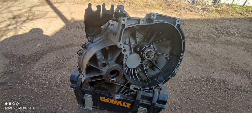 Скоростна кутия за 1.6 HDI,TDCI Форд,Пежо, Ситроен ,Волво, Мазда 5Степ